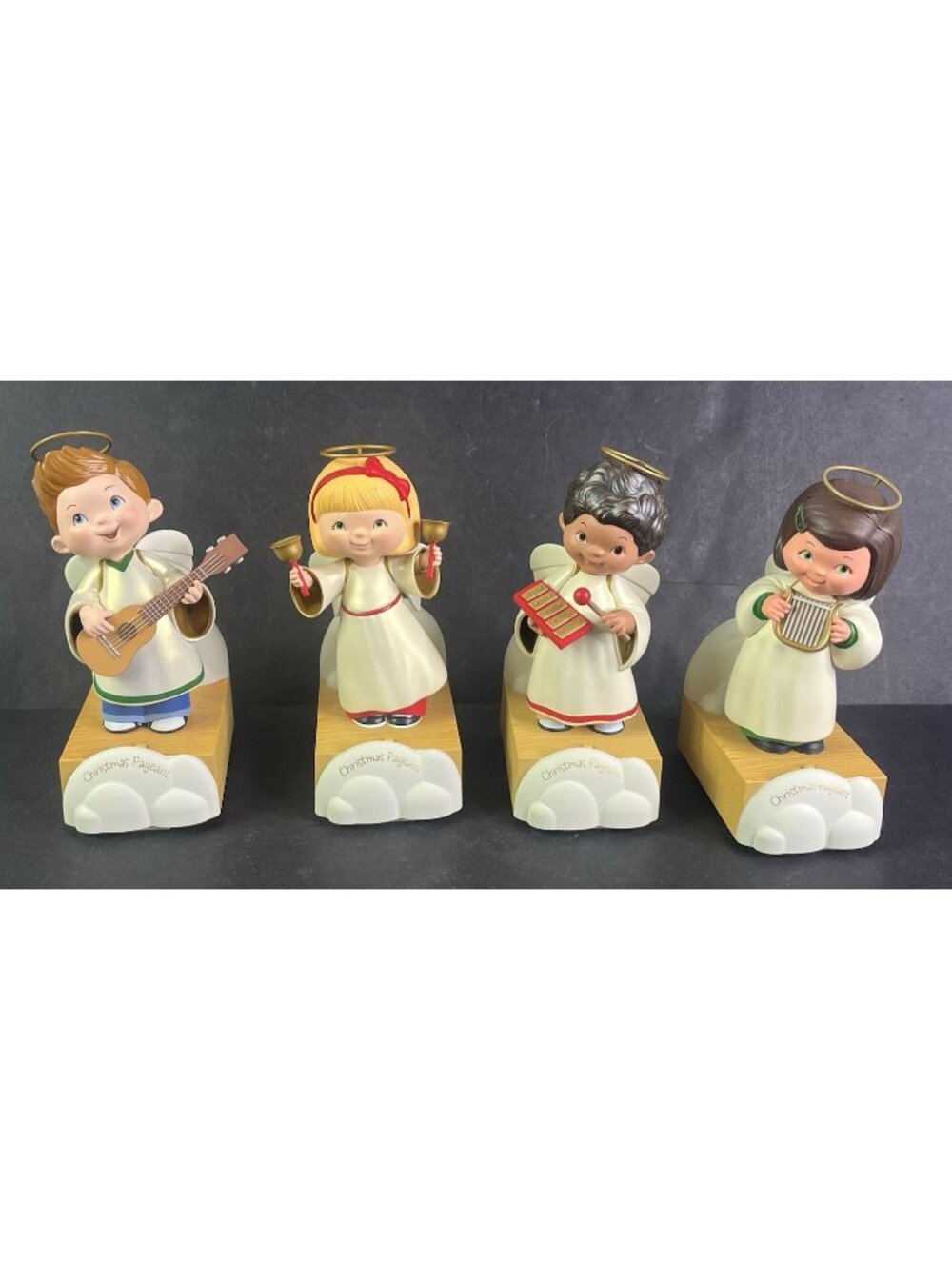 4 Hallmark Wireless Children's Angel Choir Christmas Pageant Figurine Animated